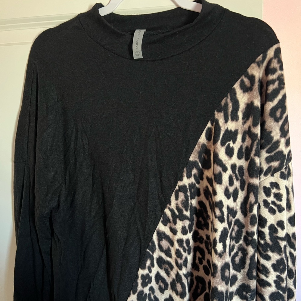 Light weight sweater